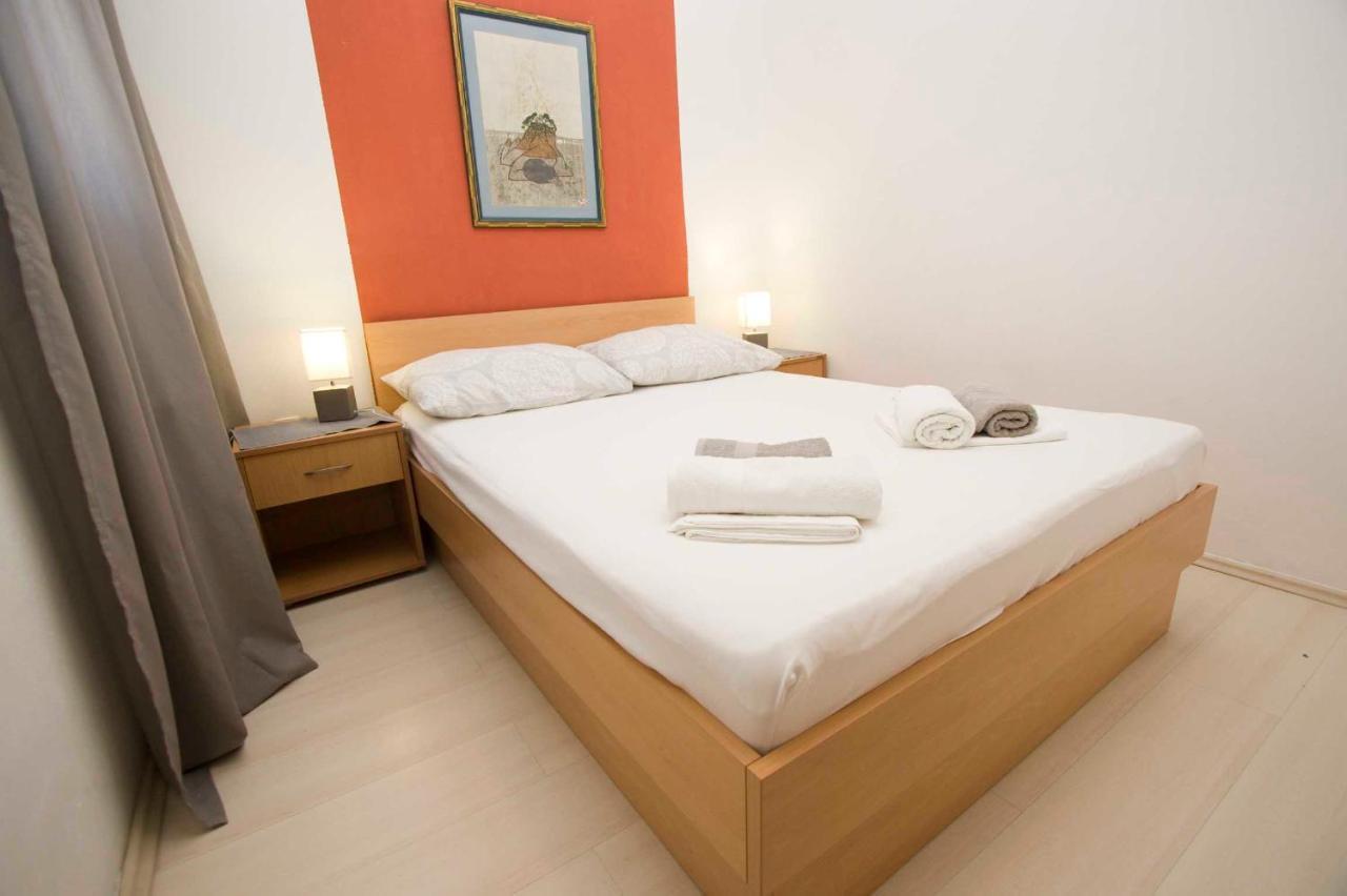 Apartman Mia I Toni Макарска Экстерьер фото
